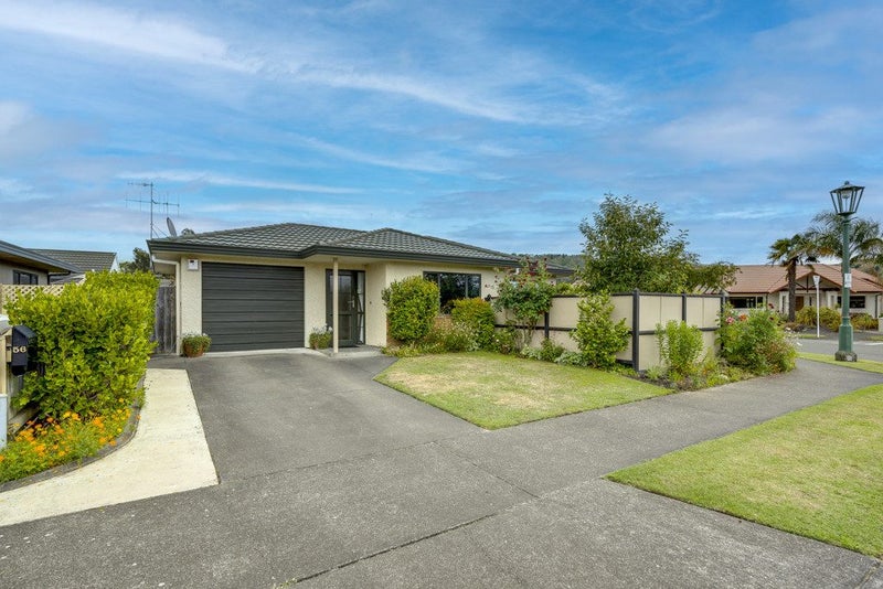 56 Kensington Drive, Taradale, Napier - Carousel 1