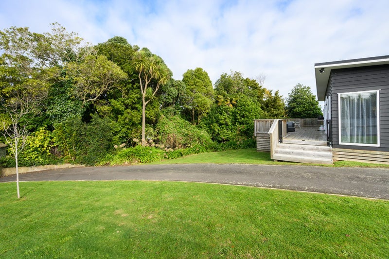39 Rainforth Street, Roslyn, Palmerston North - Carousel 24