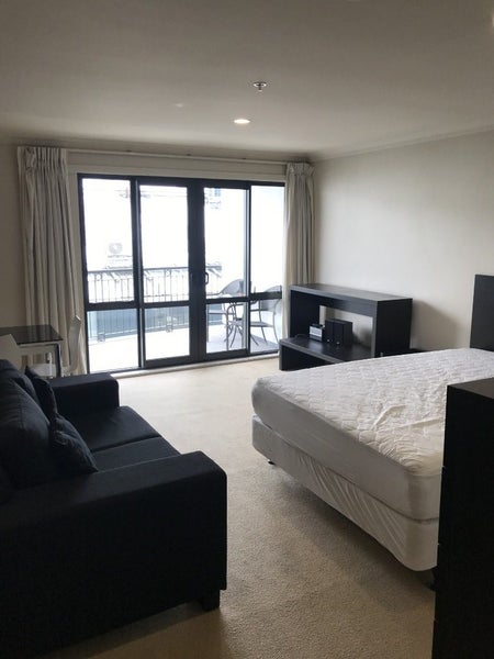 3M/118 Gladstone Road, Parnell, Auckland - Carousel 2