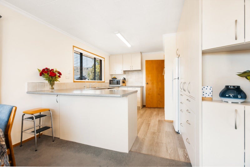 13 O'Neill Crescent, Bridge Hill, Alexandra - Carousel 2