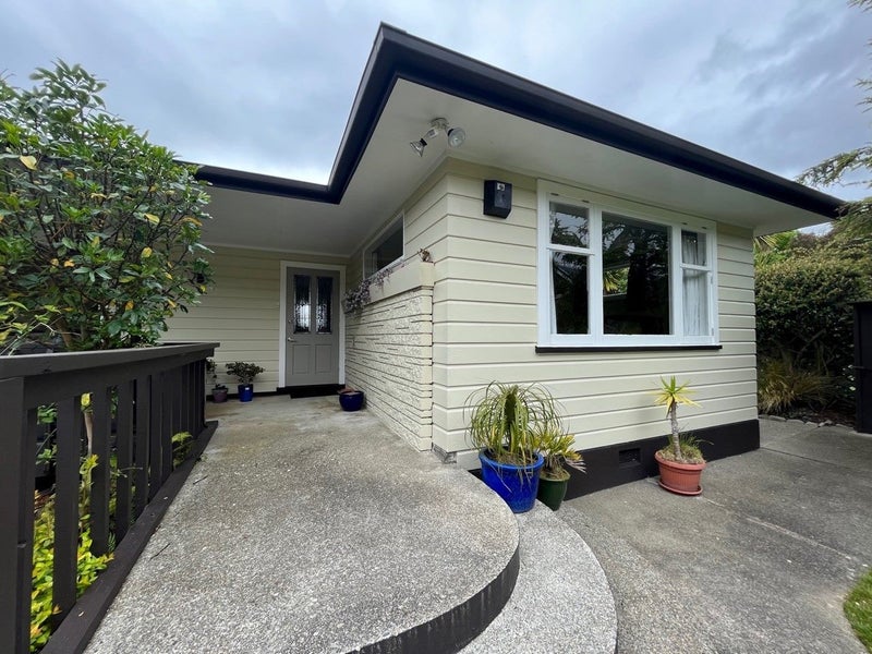 106 Normandale Road, Normandale, Lower Hutt - Carousel 1