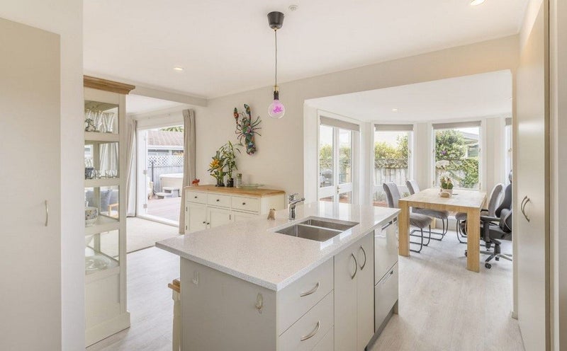 200B Manly Street, Paraparaumu Beach, Paraparaumu - Carousel 2