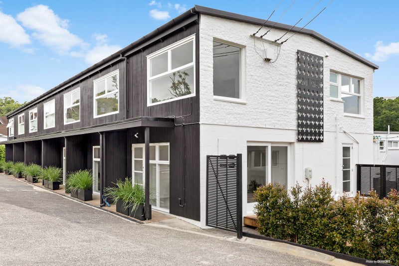 2/0 Birdwood Crescent, Parnell, Auckland - Carousel 1