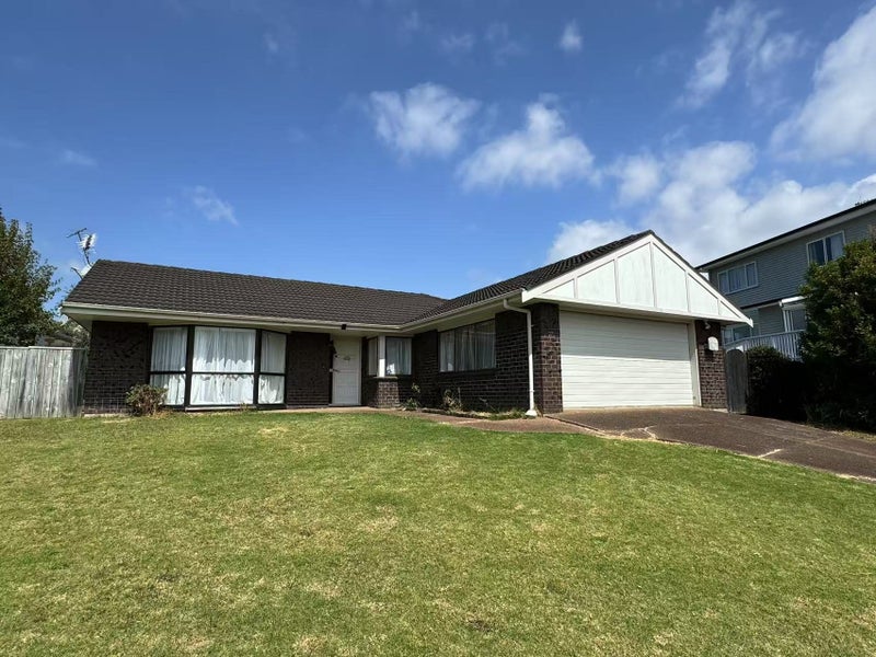 27 Sheralee Place, Bucklands Beach, Auckland - Carousel 1