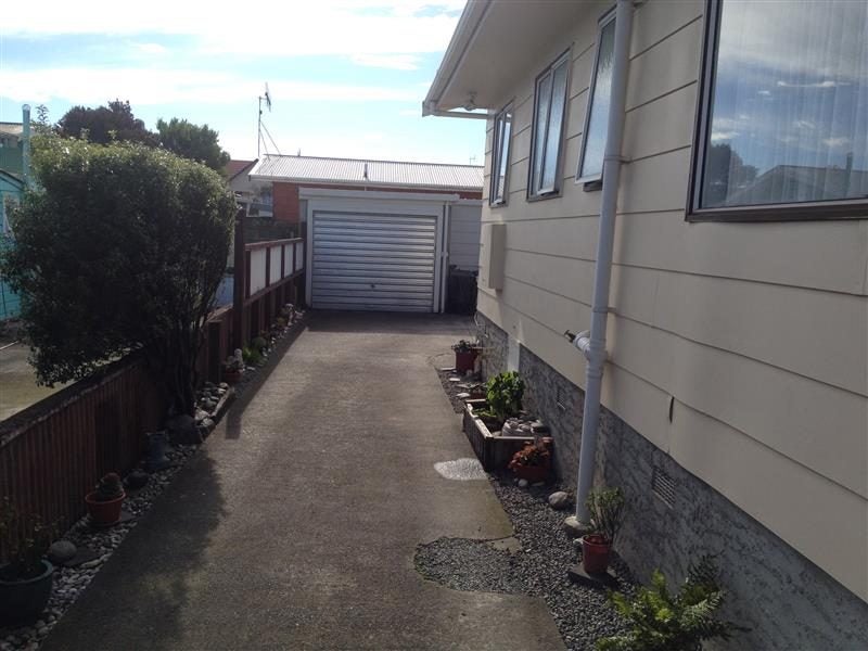 4/186 Tahunanui Drive, Tahunanui, Nelson - Carousel 2