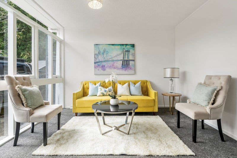 1/18 Commodore Drive, Lynfield, Auckland - Carousel 2