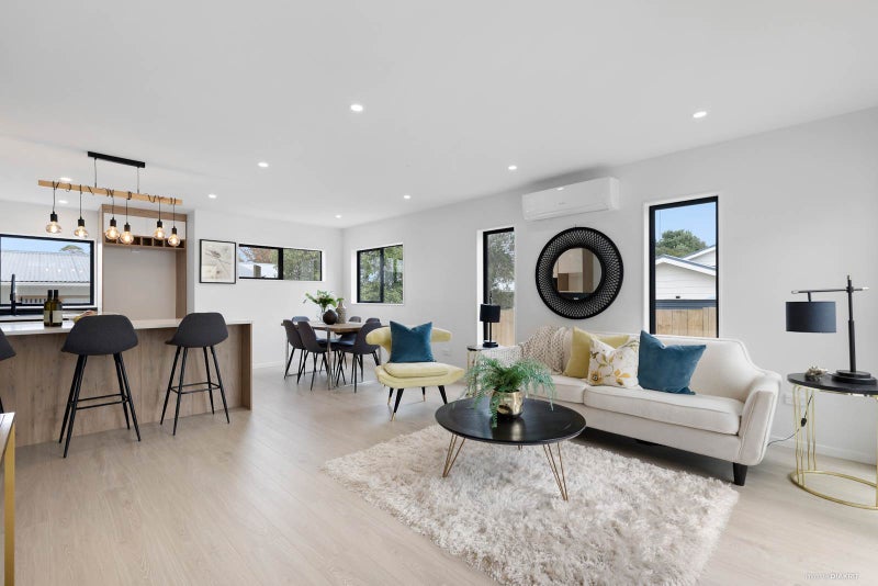 28A Cockayne Crescent, Sunnynook, Auckland - Carousel 2