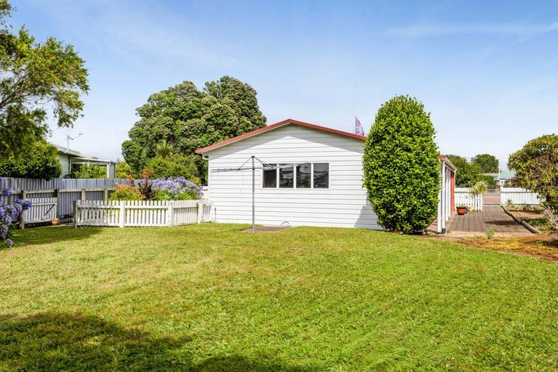 200 Waihi Road, Hawera - Carousel 2