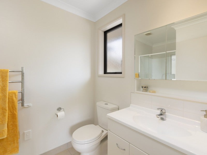 137 Castlewold Drive, Bethlehem, Tauranga - Carousel 16