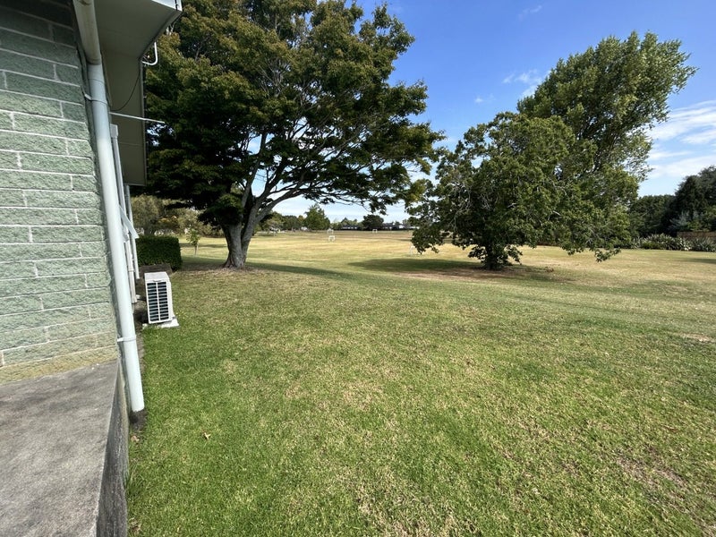 15 Laurence Street, Queenwood, Hamilton - Carousel 2