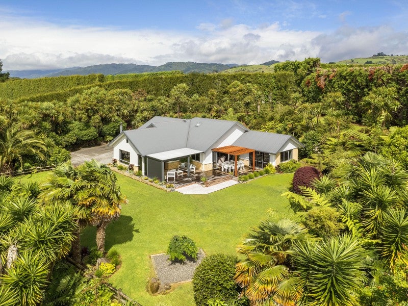 24 Tuapiro Road, Katikati - Carousel 1