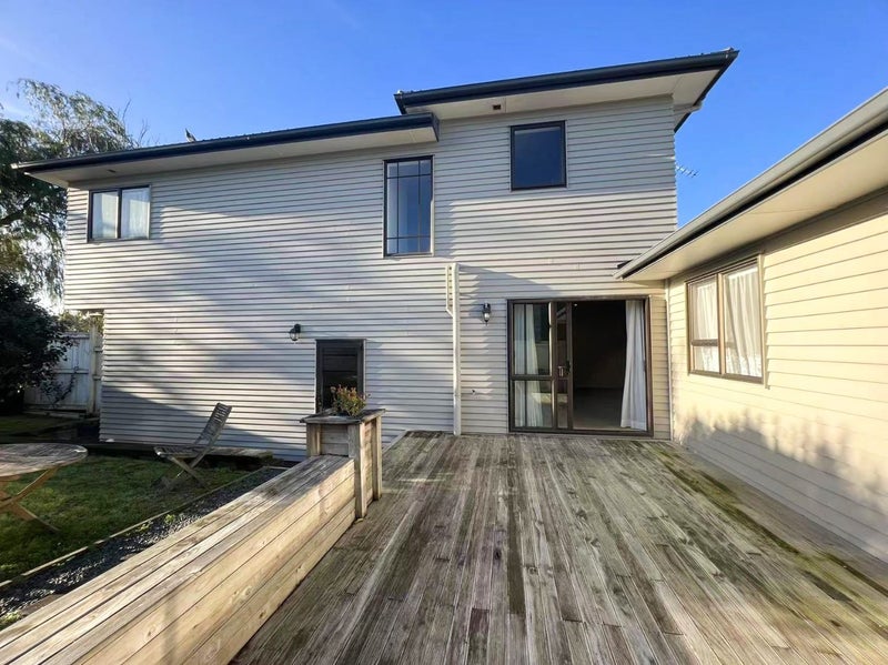 16 Holland Road, Hillcrest, Auckland - Carousel 20