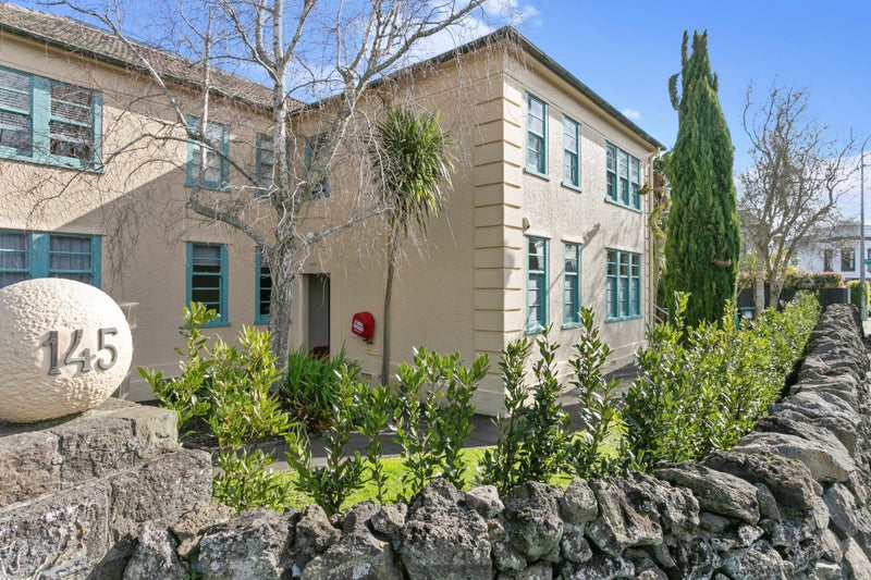 1/145 Mount Eden Road, Mount Eden, Auckland - Carousel 2