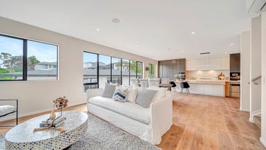 2 Haipara Close, Greenhithe, Auckland - Carousel 1