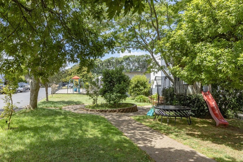 1/218 Captain Springs RD, Onehunga, Auckland - Carousel 14