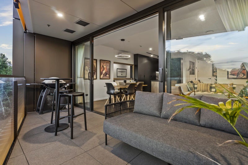 502/6 Dock Street, Auckland Central, Auckland - Carousel 1