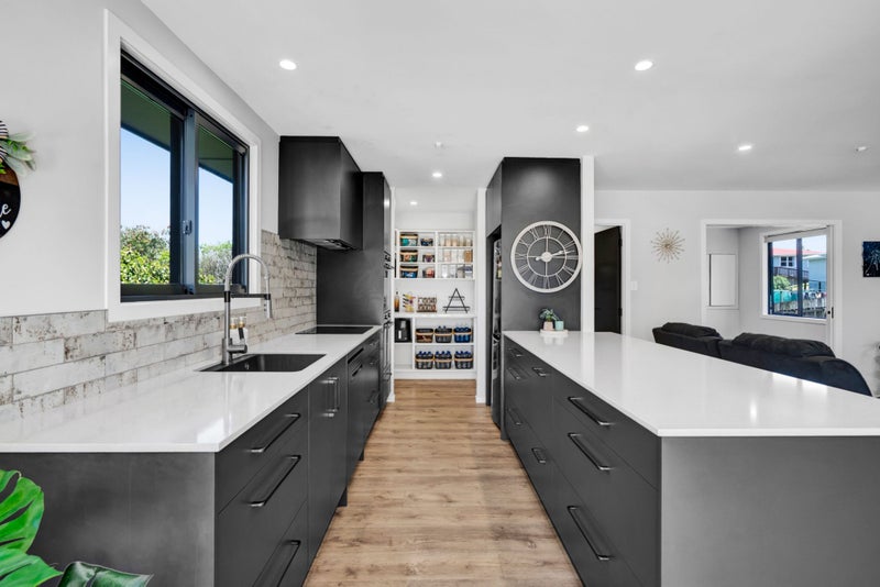 35G Clearmont Crescent, Blagdon, New Plymouth - Carousel 2