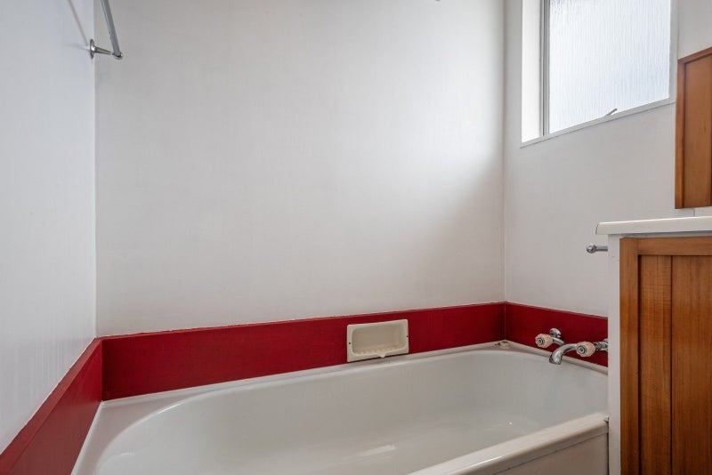 84 Pasadena Crescent, Totara Park, Upper Hutt - Carousel 17