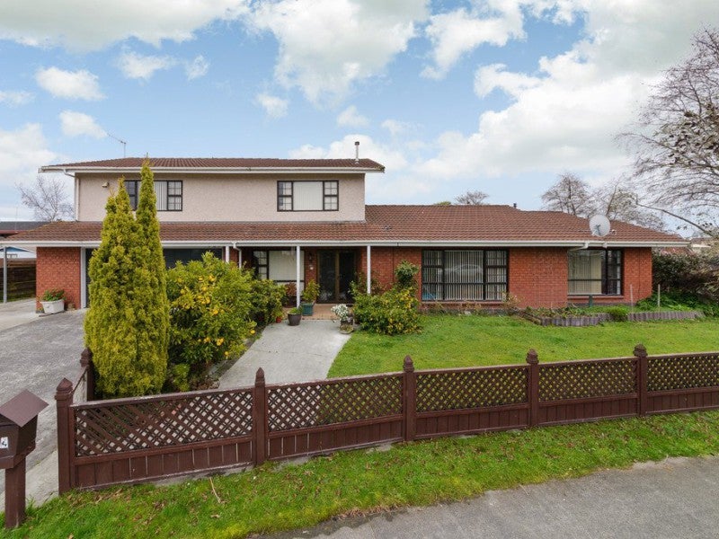 14 Peter Hall Drive, Kelvin Grove, Palmerston North - Carousel 1