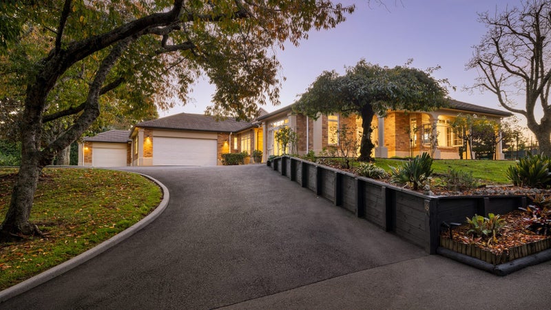 16 Elder Lane, Bethlehem, Tauranga - Carousel 1