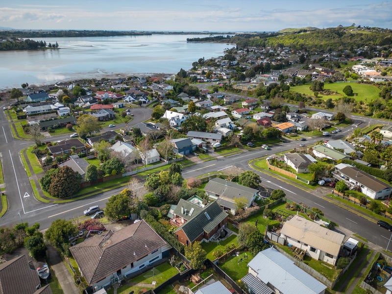 28 James Cook Drive, Welcome Bay, Tauranga - Carousel 29