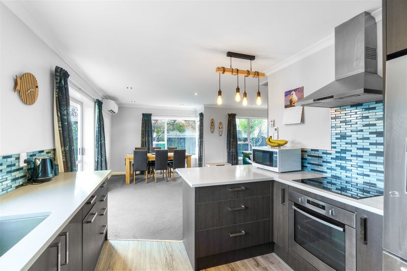 40 Oriana Crescent, Hornby, Christchurch - Carousel 2