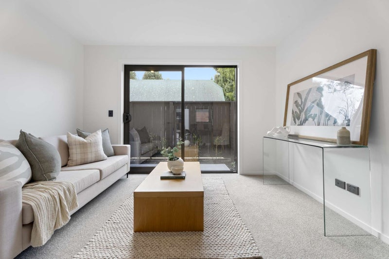 4/5 Vesty Avenue, Hillcrest, Hamilton - Carousel 2