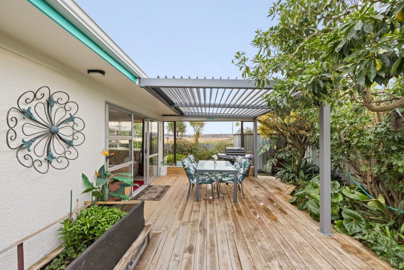 67A THE ESPLANADE, WESTSHORE, NAPIER - Carousel 1