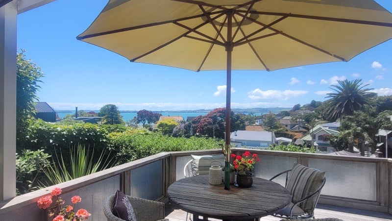 7 Pah Road, Cockle Bay, Auckland - Carousel 2