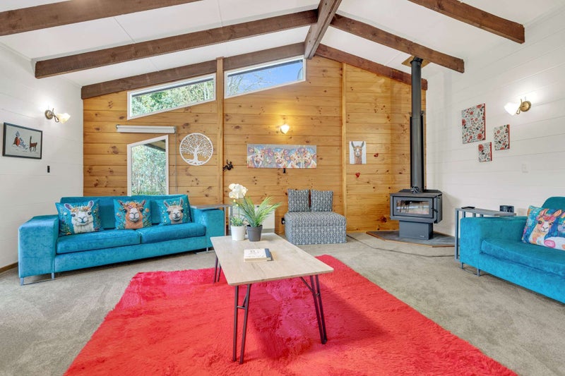 44 Grand Vue Road, Kawaha Point, Rotorua - Carousel 2