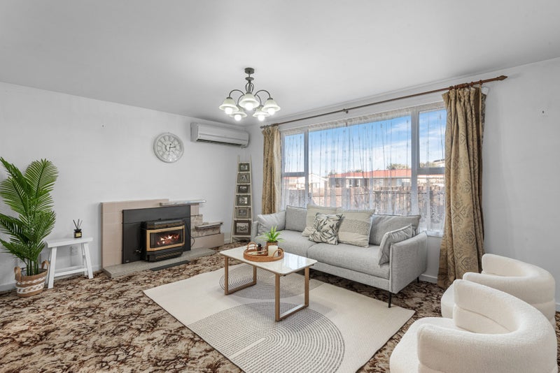 30 De Havilland Street, Hornby, Christchurch - Carousel 1