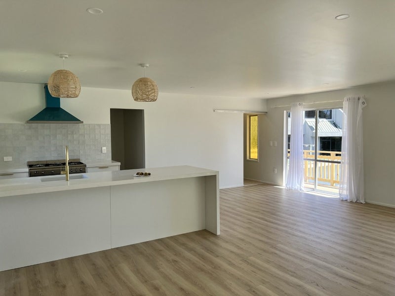 6 Falla Street, Paraparaumu Beach, Paraparaumu - Carousel 2