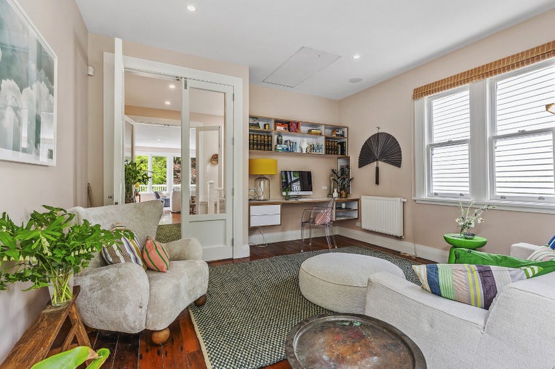 19 Lower North Terrace, Kelburn, Wellington - Carousel 17