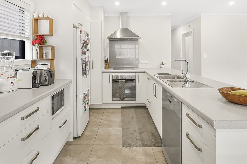 41 Tennille Street, Flagstaff, Hamilton - Carousel 2