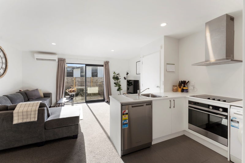 14 League Lane, Phillipstown, Christchurch - Carousel 1