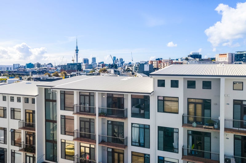 3B/7 Charlotte Street, Eden Terrace, Auckland - Carousel 1