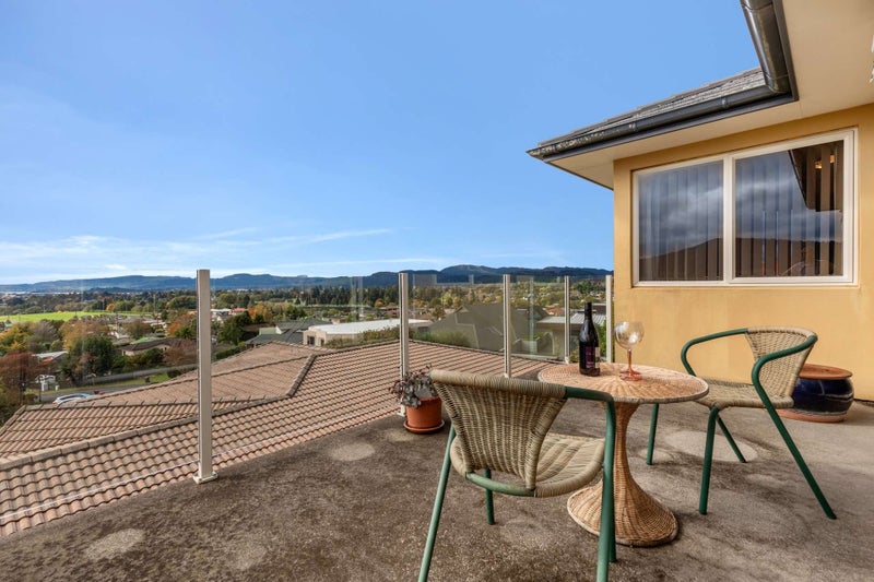 22 Cobbe Place, Pomare, Rotorua - Carousel 2