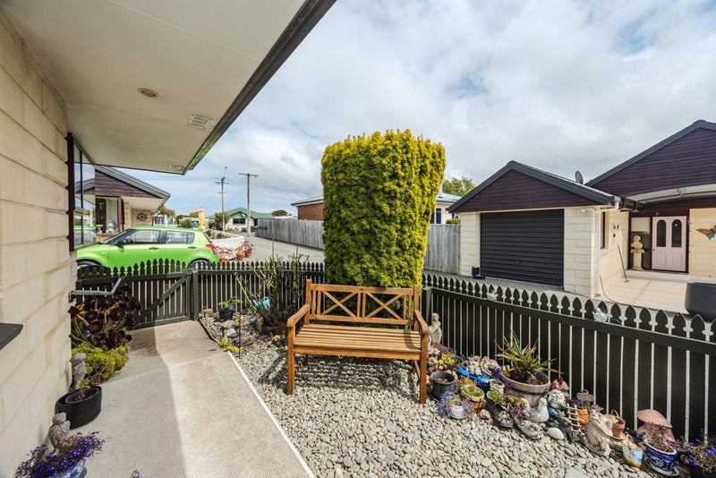 2/16 Nen Street, Oamaru - Carousel 2