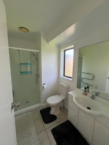 13 Sandwick Drive, Weymouth, Auckland - Carousel 15