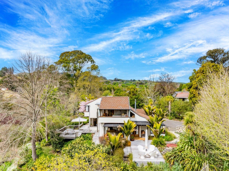 17 Toop Street, Havelock North, Havelock North - Carousel 1
