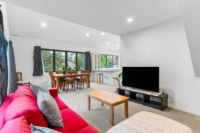 85A Goodall Street, Hillsborough, Auckland - Carousel 2