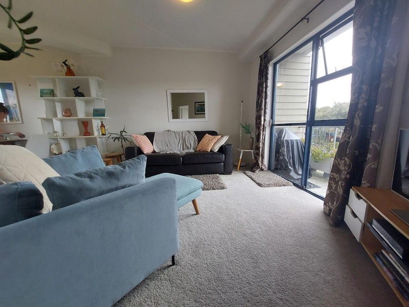 2E/40 Charlotte Street, Eden Terrace, Auckland - Carousel 2