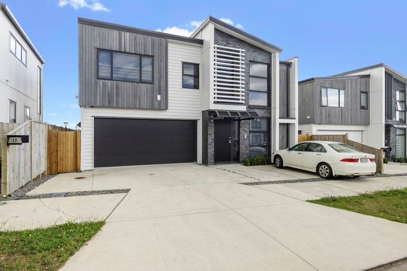 12 Southridge Road, Flat Bush, Auckland - Carousel 1