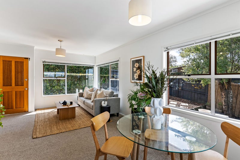 1/13 Gladys Avenue, Glenfield, Auckland - Carousel 1