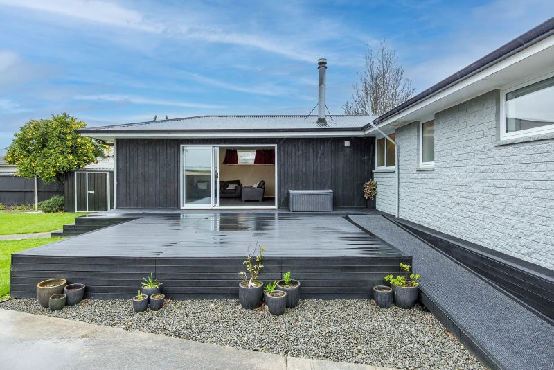 10 Colesbury Street, Bishopdale, Christchurch - Carousel 1