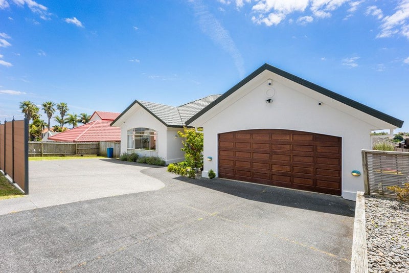 22 Tralee Terrace, Dannemora, Auckland - Carousel 2