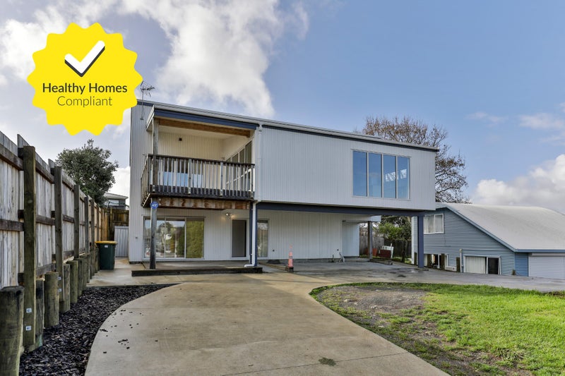 9 Hurstwood Place, Glen Innes, Auckland - Carousel 1