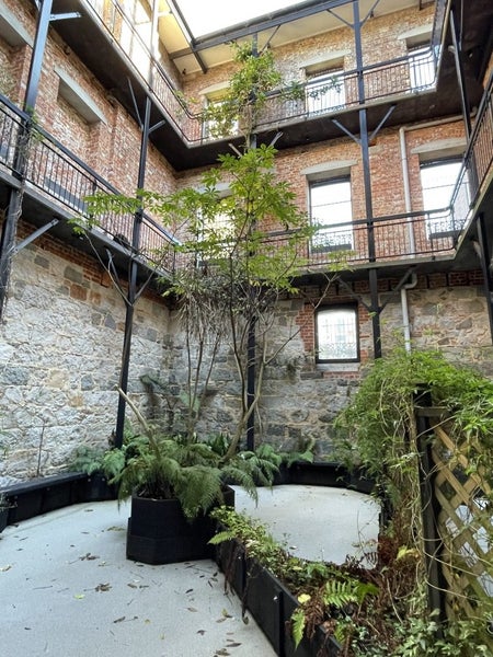 9/5 Jetty Street, Dunedin Central, Dunedin - Carousel 2