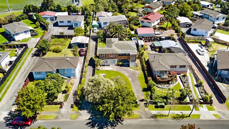 7 Starling Place, Ranui, Auckland - Carousel 2