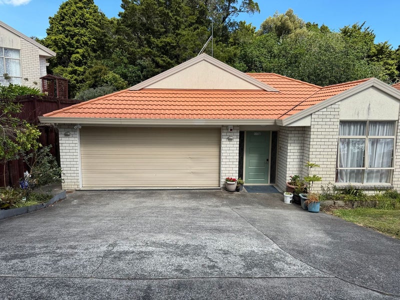 1/36 De Havilland Drive, Goodwood Heights, Auckland - Carousel 1